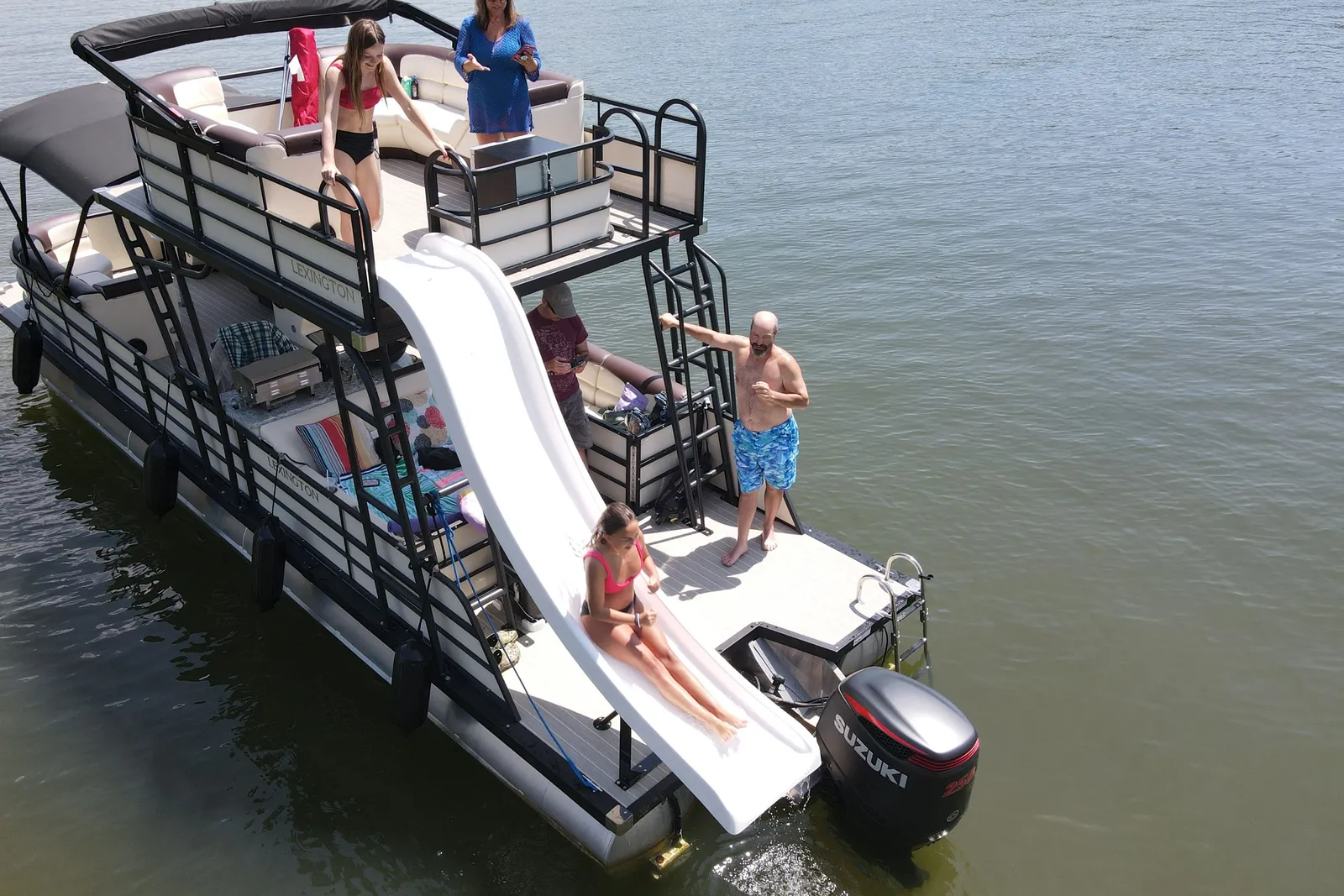 The Double Decker on the water 1